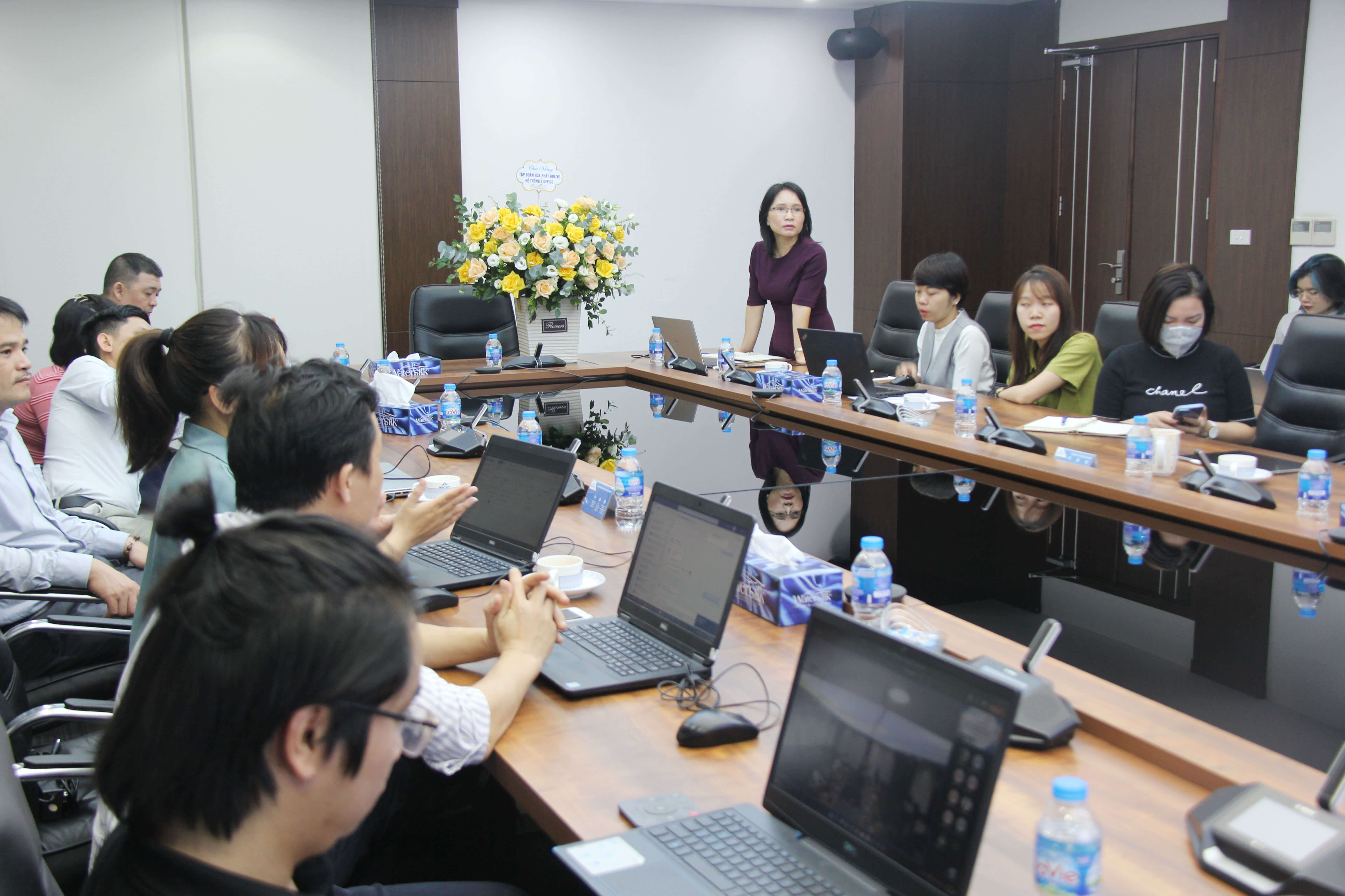 Tập đoàn Hòa Phát chính thức vận hành hệ thống văn phòng điện tử eOffice cùng Vũ Thảo